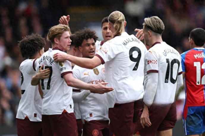 包含曼城势不可挡，欧冠决赛前景备受瞩目的词条